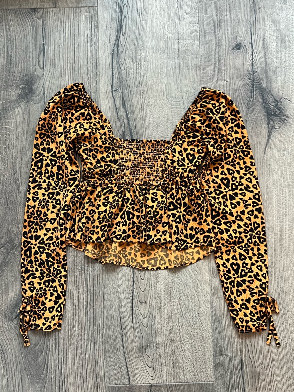 Leopard Print long sleeve crop top - XS - Picture 2 of 7